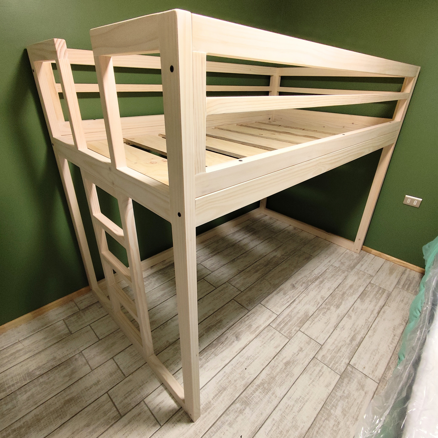 Cama en Altura