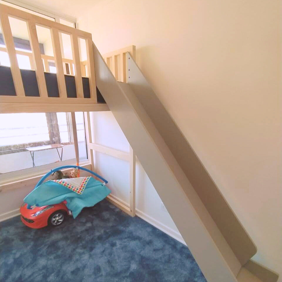 Cama en altura con Resbalín