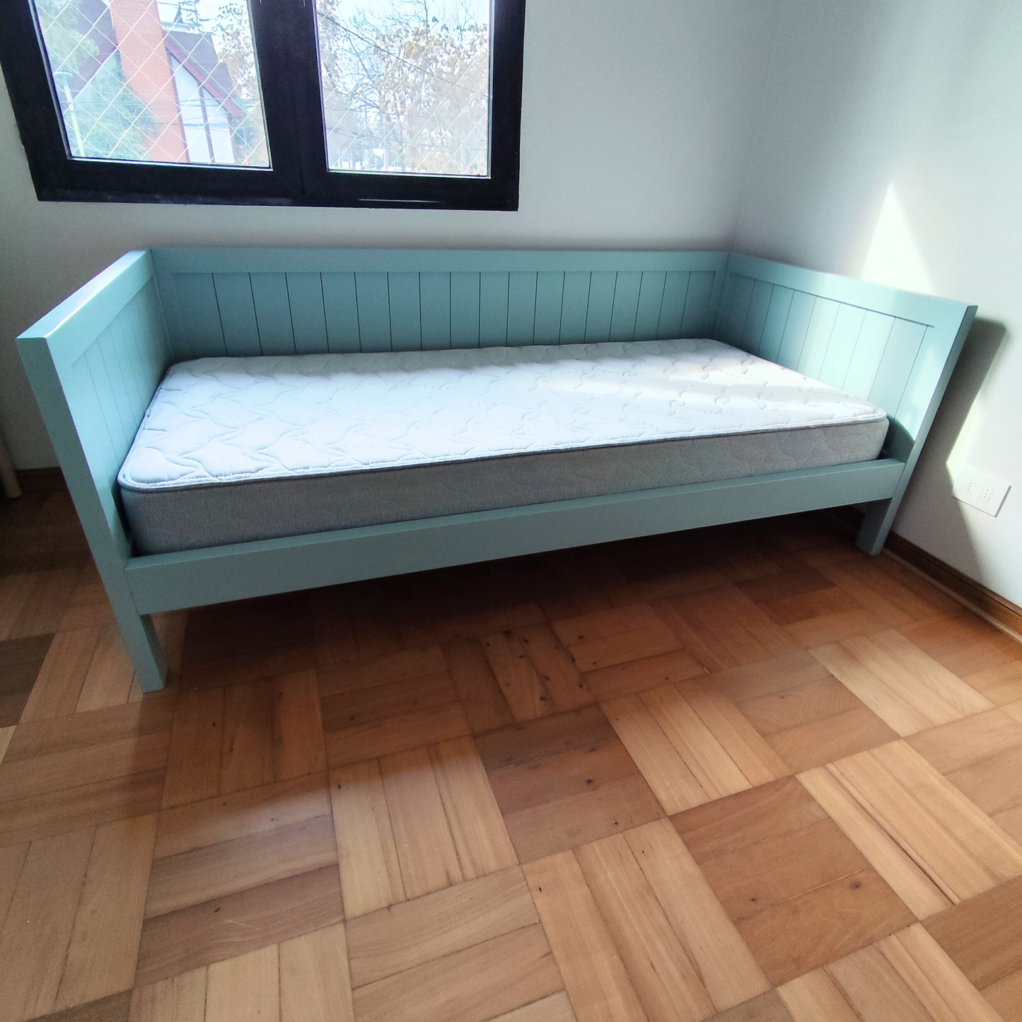 Cama Georgia