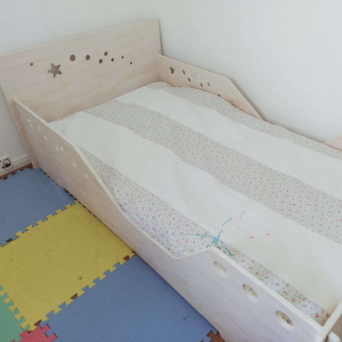 Cama Montessori Baranda completa