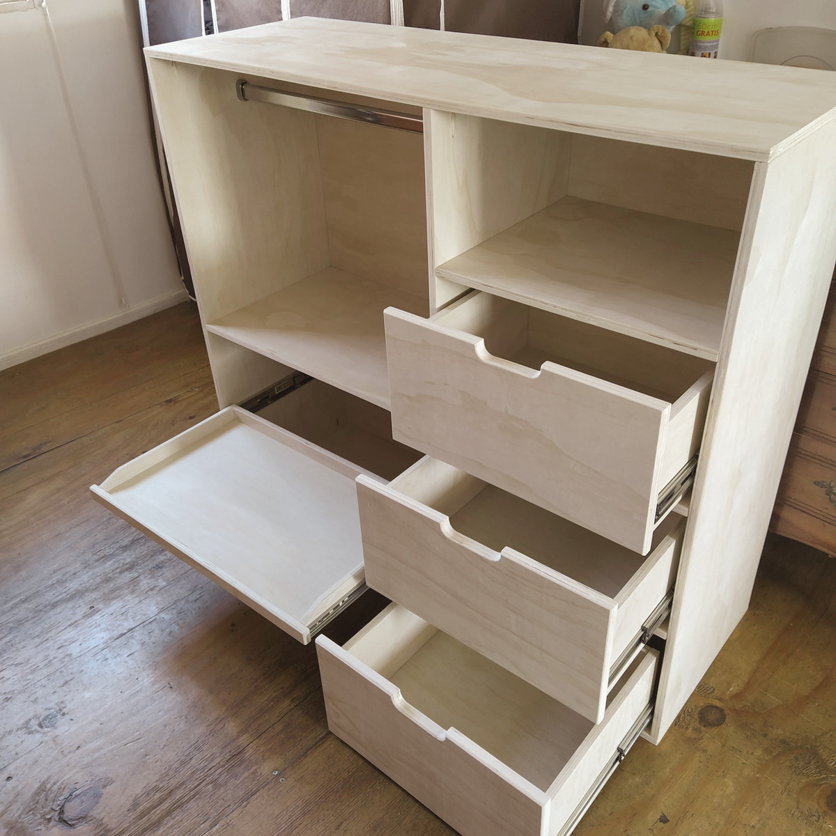 Closet Montessori
