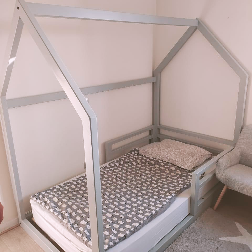 Cama Casa Minimalista Color