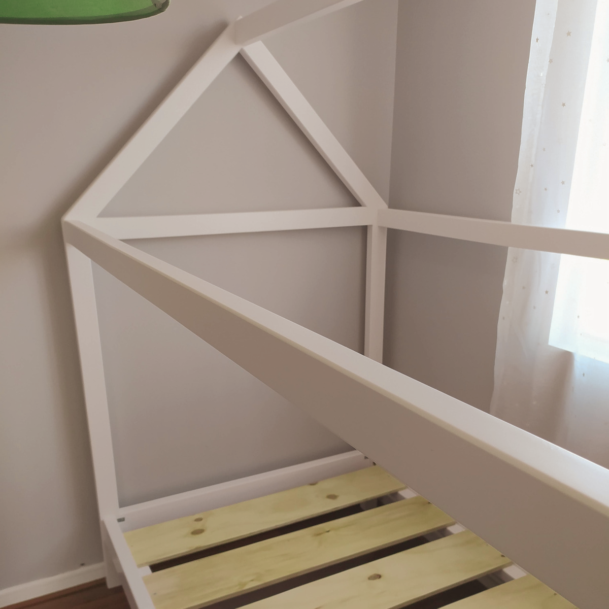 Cama Casa Minimalista Color